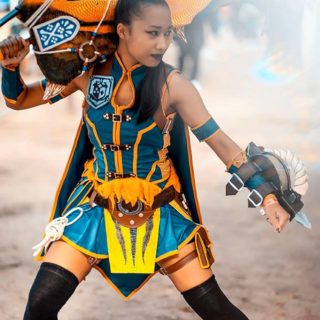 Photo of Necronomalex Cosplay in her Jagras armour, photo taken by Anstellos