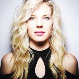 Headshot of Kacey Layne